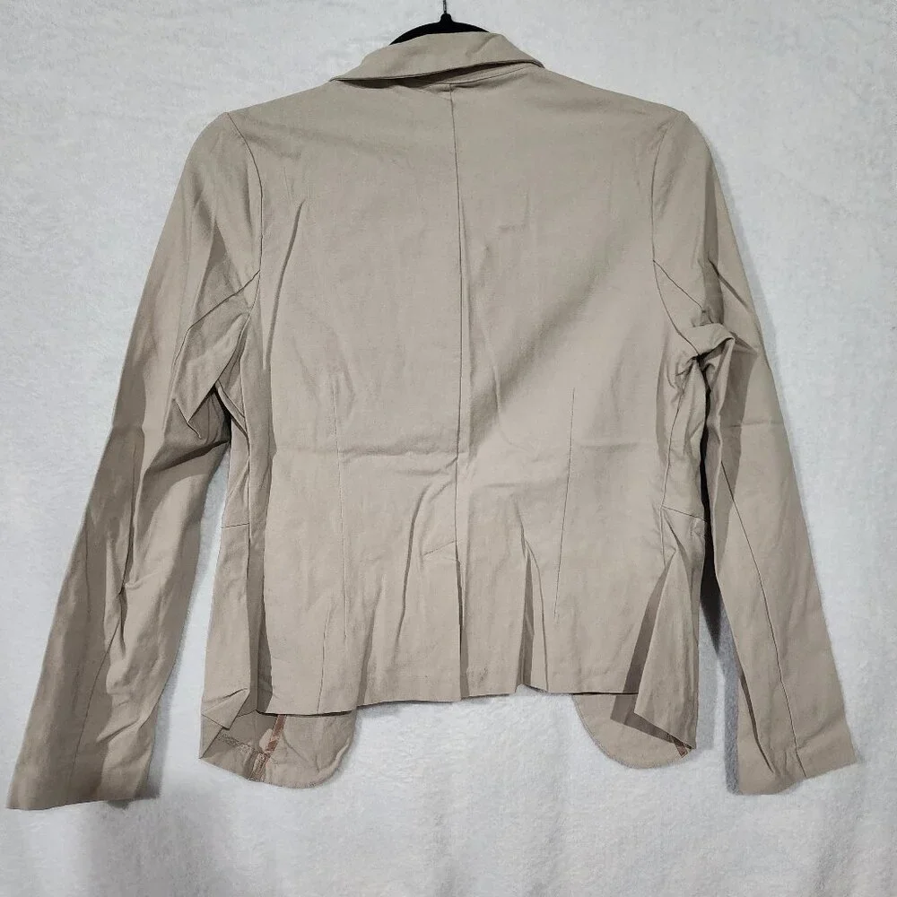 NWOT Papaya Open Front Stetchy Fitted Blazer Size Lg Juniors Beige Button Career